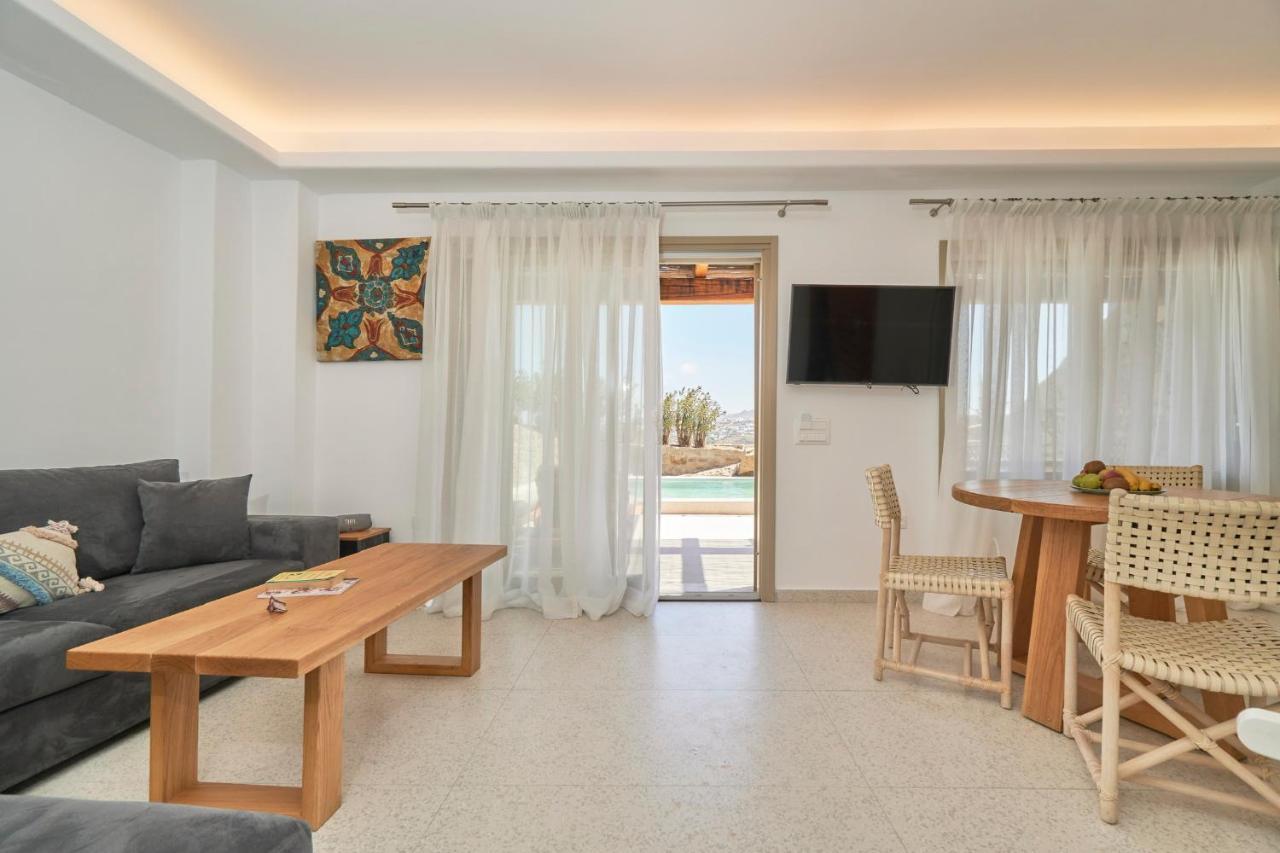 Due Mari Mykonos Hotel Agios Ioannis Diakoftis Exterior foto